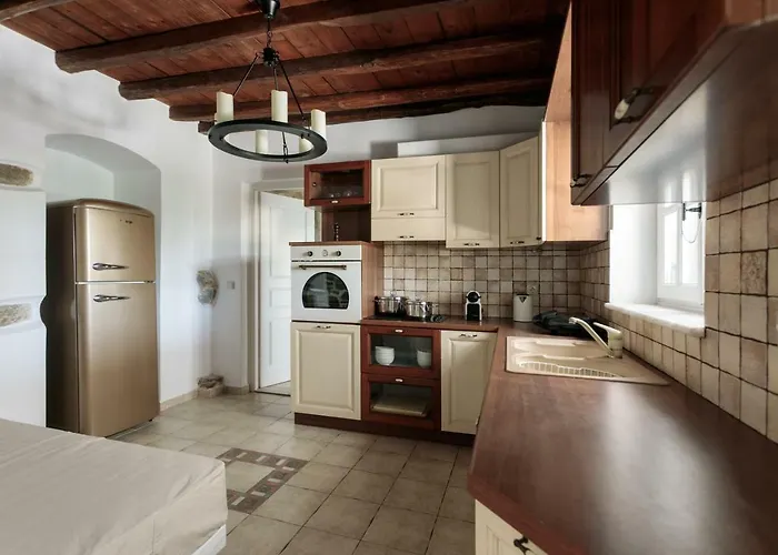 Archetypo 1855 - And Villa Naxos City