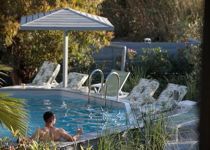 Archetypo 1855 - And Villa Naxos City