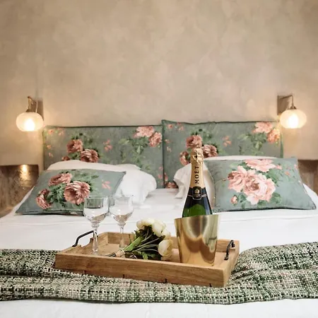 Villa Archetypo 1855 - And