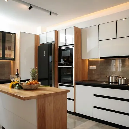 Archetypo 1855 - And Naxos City