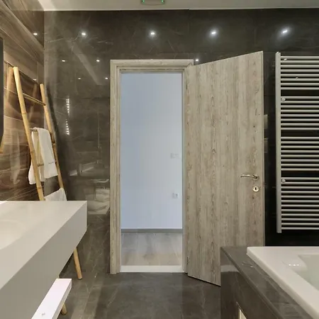 Villa Archetypo 1855 - And *